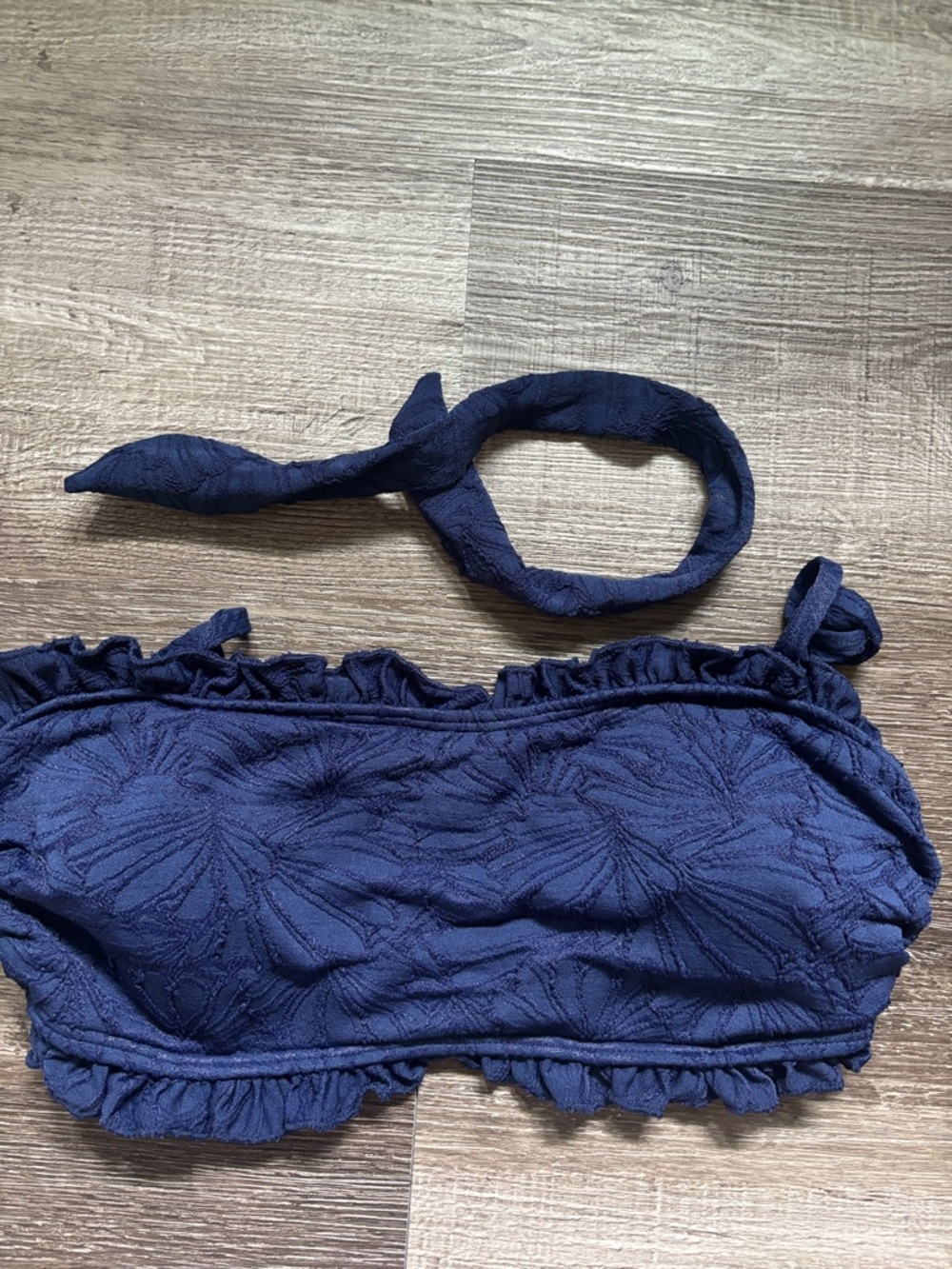 Bikini - Picture 2 of 6